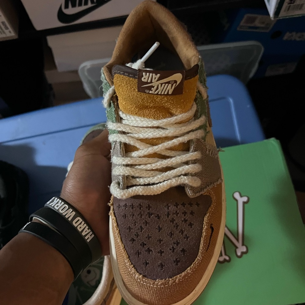 Men’s Nike Dunks